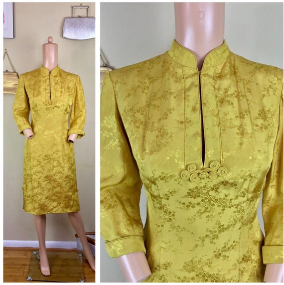 Vintage 50s Asian Silk Gold Metallic Wiggle Hourgl