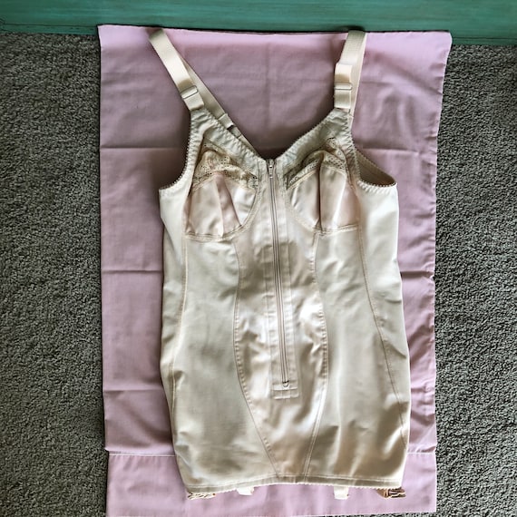 1970s Damart brand beige merry widow/corselet