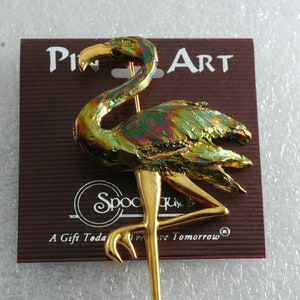 Épinglette flamant rose Spoontiques fabriquée aux États-Unis neuve sur carte Broche bijoux CNP