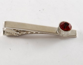 Vintage Tie Clip w Red Faceted Glass Gem on Silver Plated Brass 1970's NOS 2 1/8"