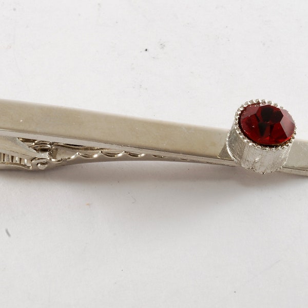 Vintage Tie Clip w Red Faceted Glass Gem on Silver Plated Brass 1970's NOS 2 1/8"