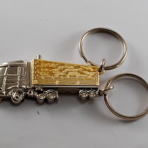 Trailer Truck Key Chain 18 Wheeler Keychain Gold and Silver Plated Brass Removable New Old Stock