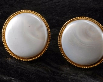 Vintage Antique White Glass Or Shell On Gold Plated Steel Round Cuff Links NOS