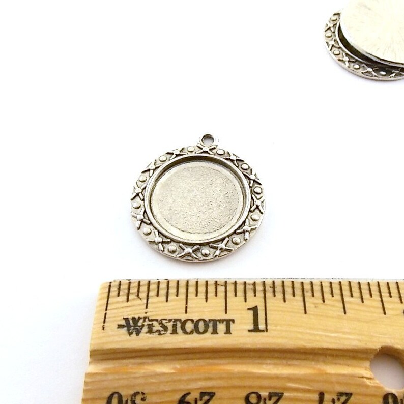 Beads Silver Plated Frames With a 18mm Opening