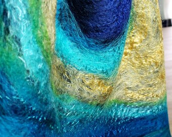Peacock Feather Silk & Merino Shawl – Luxury Wearable Art in Turquoise and Gold – Elegant Wrap for Evening Outfit or Mother of Bride Gift