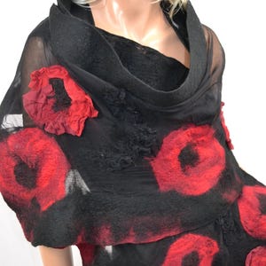 Red Poppy Flower Shawl – Silk & Merino Wrap for Evening Outfit, Wedding Guest, Artistic Scarf, Handmade One-of-a-kind Mother Gift,