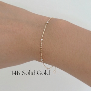 14K Ariel’s Pearl Bracelet, Solid Gold Bracelet, Minimalist Bracelet, Pearl Bracelet, Gold Bracelet, Dainty chain, Gift for her