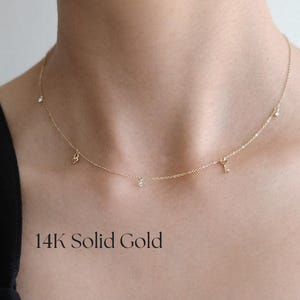 Collar &quot;Love Is Key&quot; de 14 quilates, collar de oro macizo, collar de corazón, collar con dije delicado, regalo para ella, collar minimalista