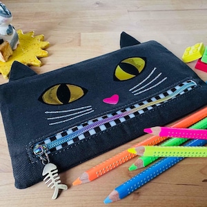 Hungry Cat Pouch - Sewing Pattern