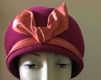 Magenta Pink Wool Felt Velour Cloche Hat Size Medium