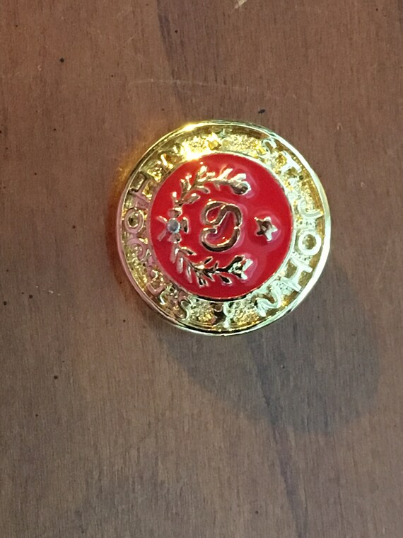 6 St John Replacement Buttons