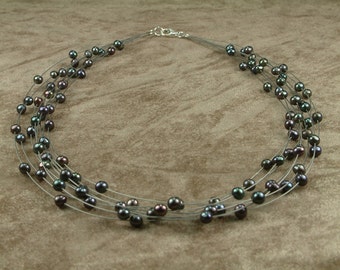 Black Pearl Wire Necklace