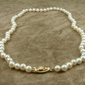 White Pearl Necklace 6 - 6.5 mm