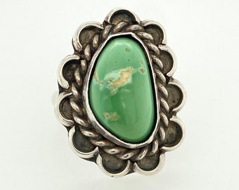 Vintage Navajo Green Turquoise Sterling Silver Ring Braid Scalloped Sz 6.5