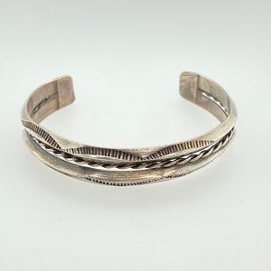Vintage Navajo Sterling Silver Stamped Cuff Bracelet Double w/ Braid Rope Center