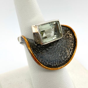 Artisan Abstract Modernist Green Amethyst Textured Sterling Silver Ring Sz 7.5 image 1