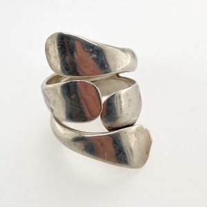 Vintage Artisan Sterling Silver Double Wrap Abstract Modern Ring Sz 6.75 Mexico