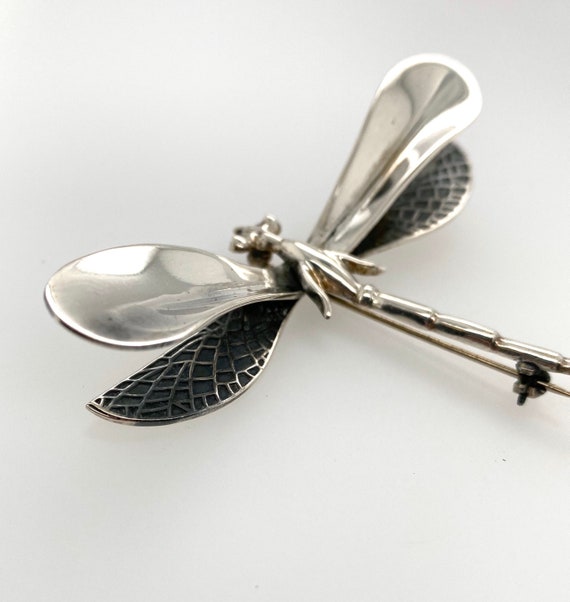 Vintage Whimsical 3D Dragonfly Sterling Silver Pin