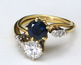 Vintage 18k Yellow Gold Diamond & Blue Sapphire Wrap Woman's Ring Size 5.5