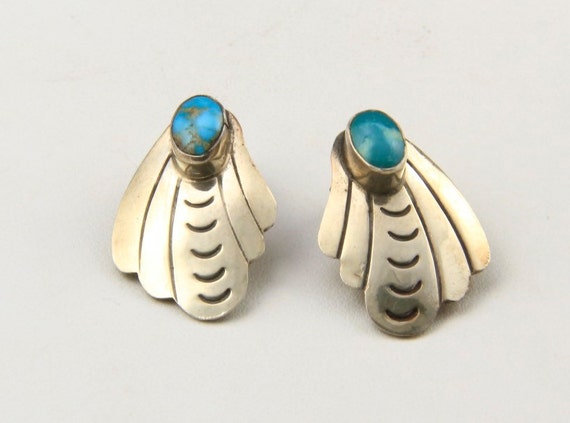 Vintage Navajo Sterling Silver & Turquoise Clip On