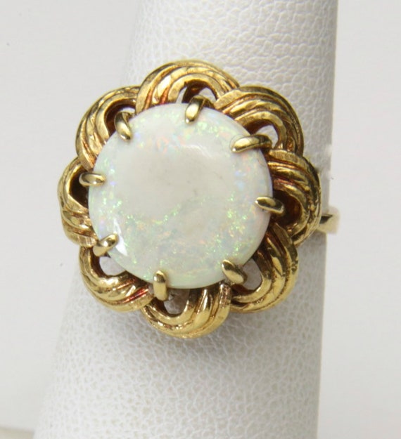 Vintage 18k Yellow Gold Large Round Opal Ring 5.6… - image 5