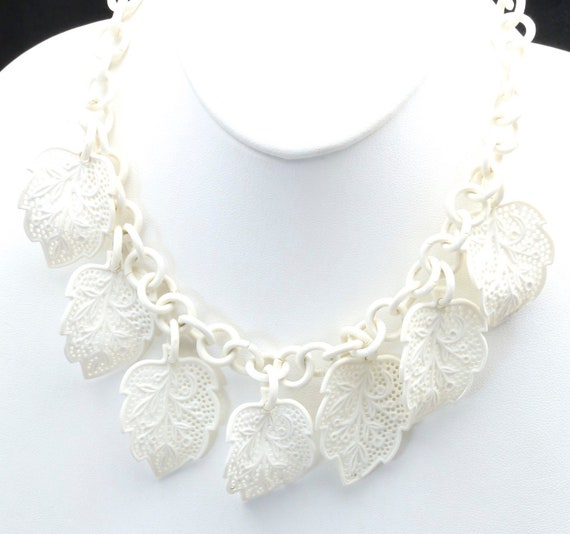 Vintage 50s Whimsical White Dangling Plastic Lacy… - image 1