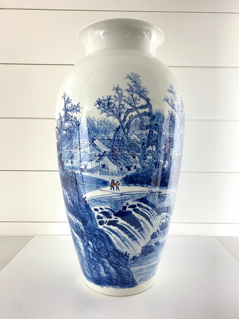 Vintage Huge Japanese Art Pottery Arita Asian Blue White Porcelain Vase Signed image 1