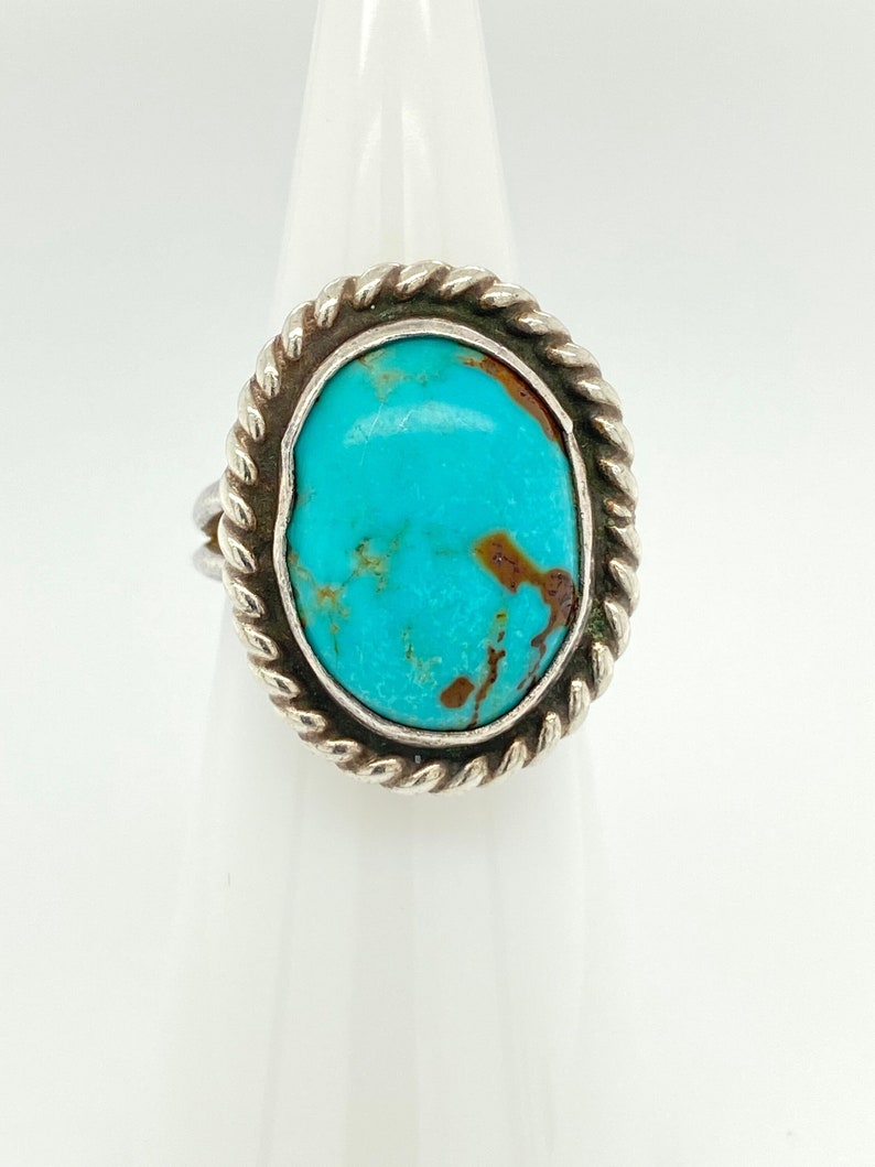 Vintage Navajo Bright Blue Turquoise Sterling Silver Ring Braid Detail Sz 5 image 1