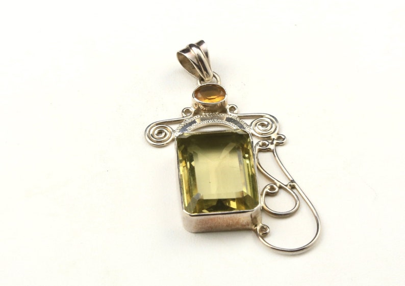 Vintage Large Sterling Silver /& CItrine Necklace Pendant Unique Yellow Gemstone