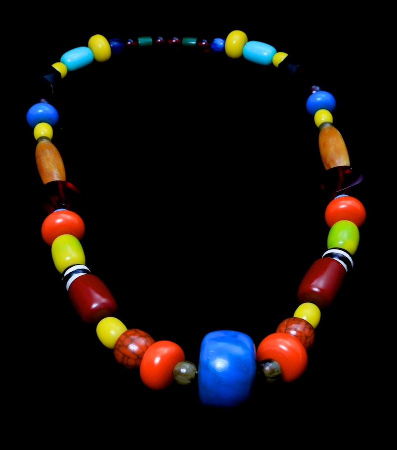 Vintage Fun Colorful Large Lucite Bead Necklace Op Art Mod Retro image 3