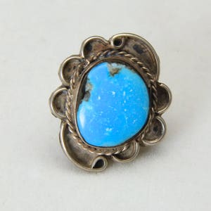 Vintage Sterling Silver Twisted Rope Detail Turquoise Ring Size 5
