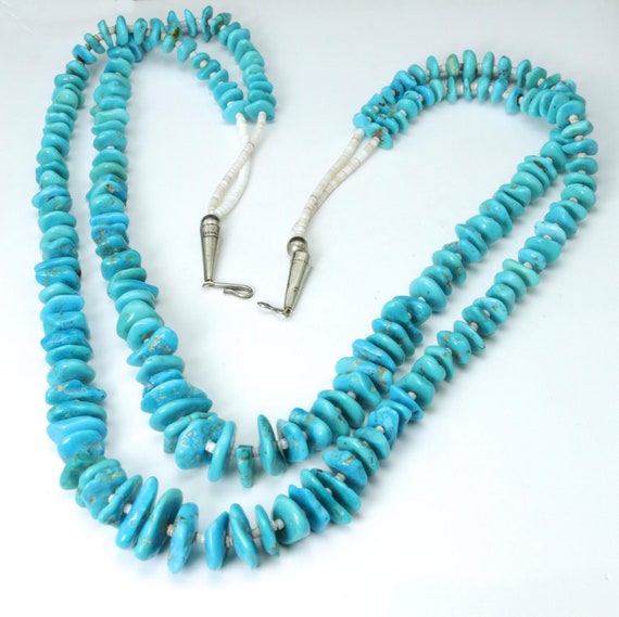 Remarkable Santo Domingo White Shell Heishi Necklace Remarkable Santo Domingo White Shell Heishi Necklace