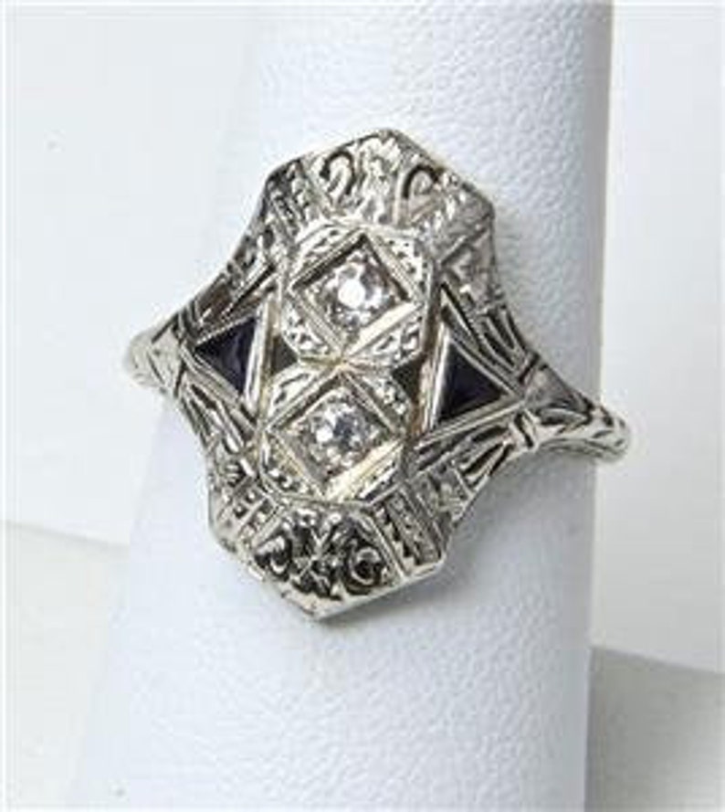 Stunning Vintage 14k White Gold Diamond Art Deco Ring Size 8.25 Antique image 1