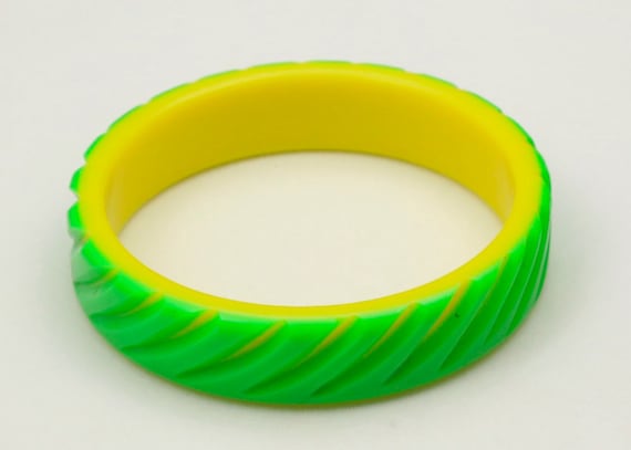 Vintage Carved Plastic Lucite Bangle Bracelet Neon Green & Yellow