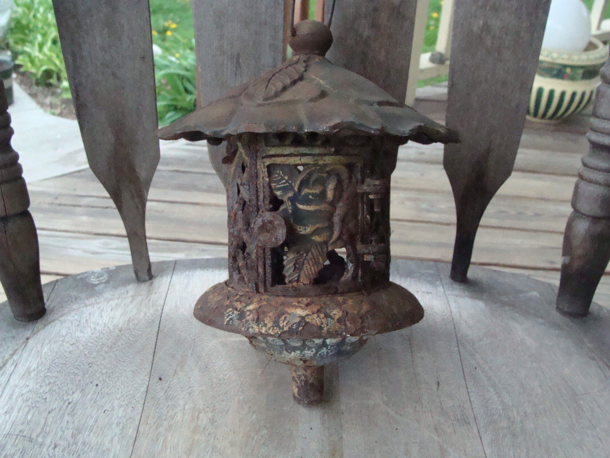 Cast iron outdoor sale lanterns