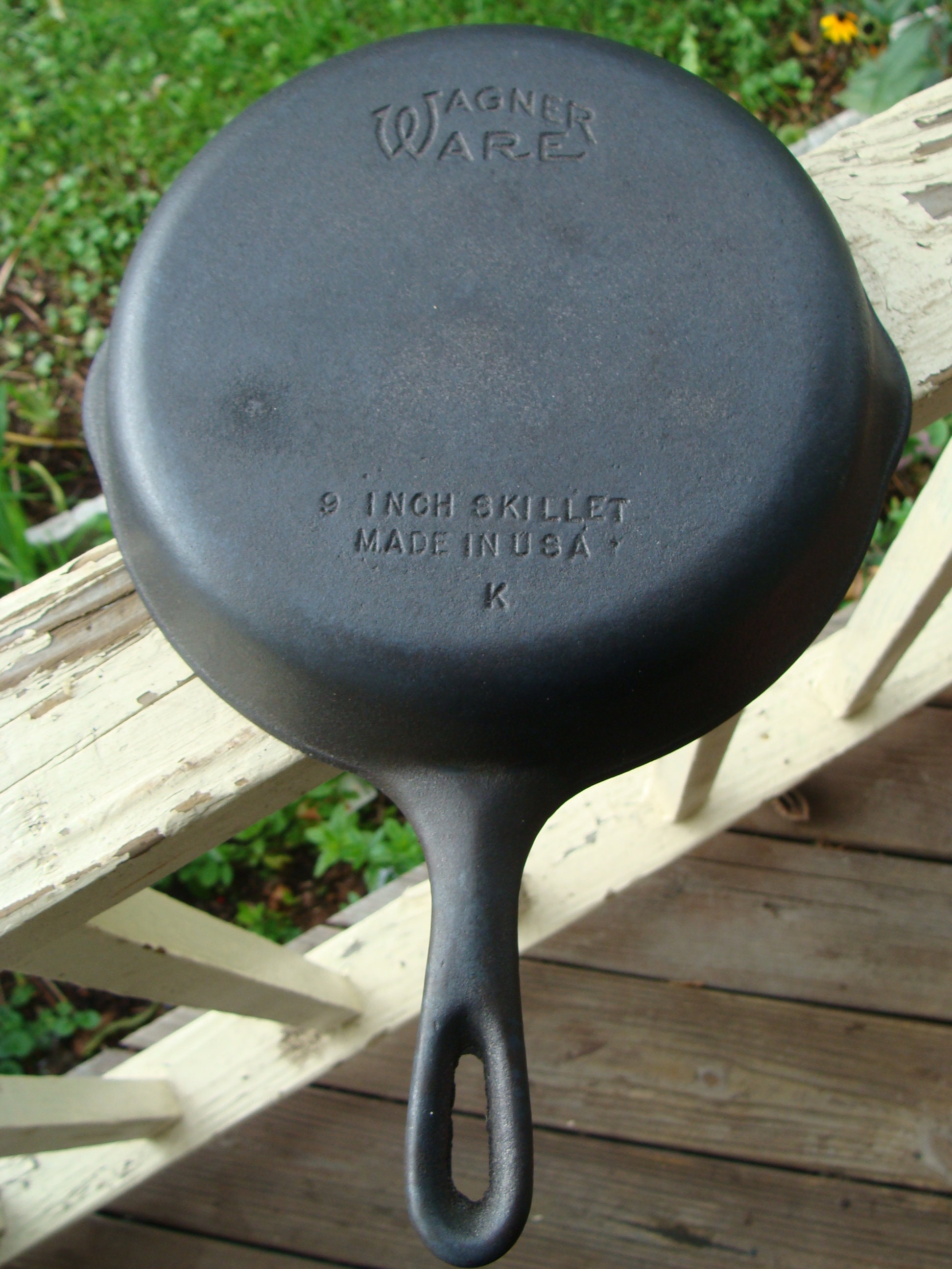 Cast Iron Skillet - 9 Inch