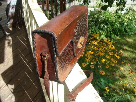 Vintage Leather Shoulder Bag With Tooled Southwes… - image 7