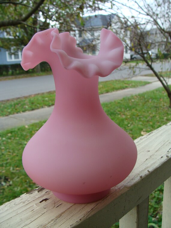 Vintage Fenton Art Glass Pink Satin Vase With Ruffled Top Etsy