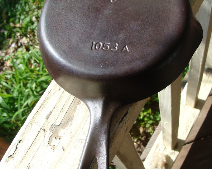 Vintage Wagner Ware Sidney O Cast Iron Skillet No 3 1053A Etsy