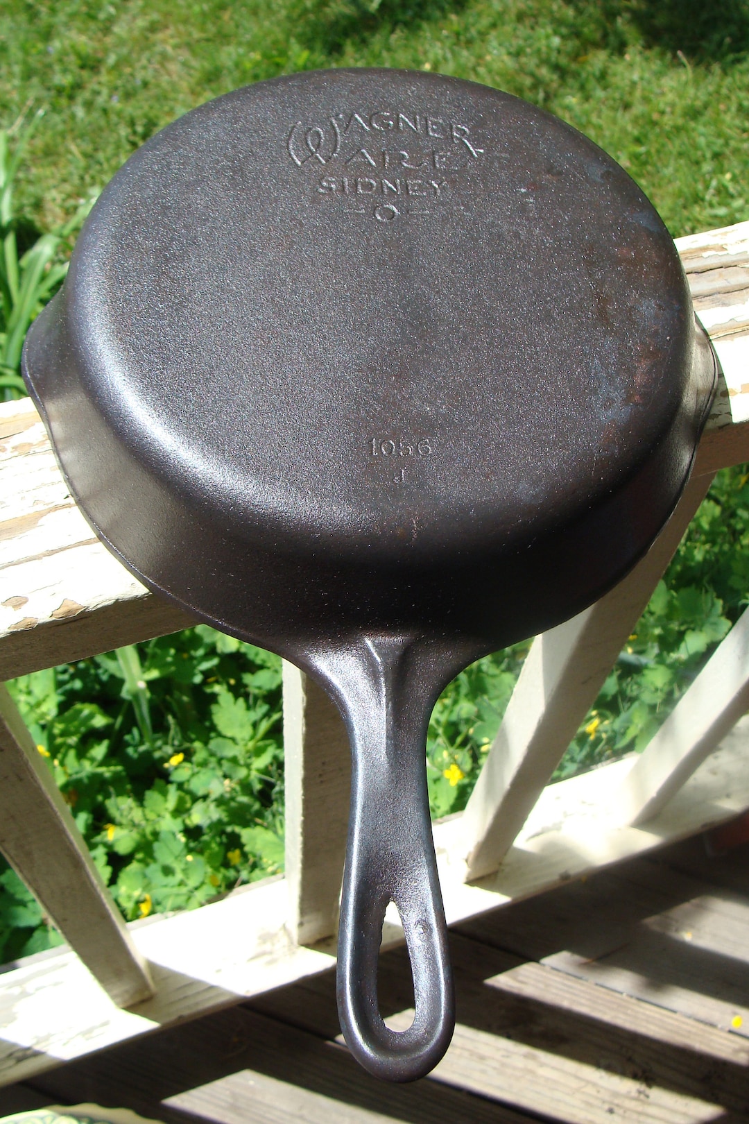 Vintage Wagner Ware Sidney O Cast Iron Skillet 1056 J Wagner Ware Sidney 0 Cast Iron 6 Skillet 9