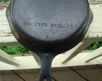 13″ Wagner Cast Iron Skillet - Hidden Treasures Antiques and More