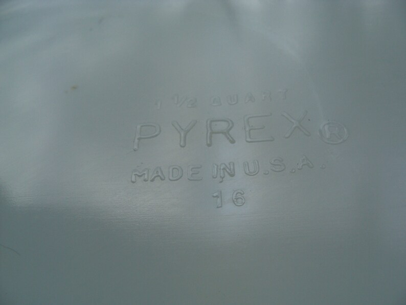 Vintage Pyrex Black on Milk White Glass Refrigerator Dish With - Etsy