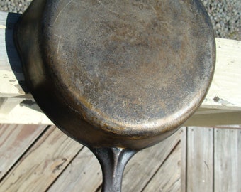 Wagner Ware Sidney O #6 Cast Iron Skillet 1056 H