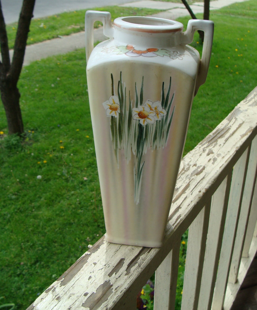 Antique Nippon Japanese Ceramic Double Handled Vase Royal Nippon Hand