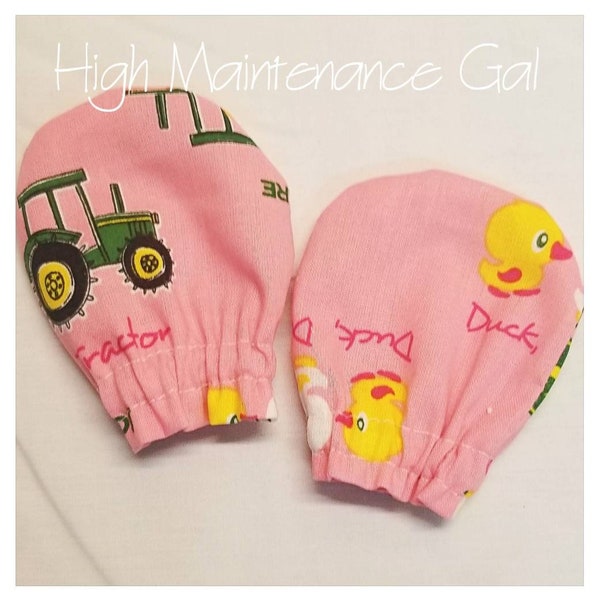 Baby girl mittens, Baby gloves, No scratch mittens, Infant mittens, pink mittens, Scratch mittens, Newborn mittens, thumbless mittens, farm