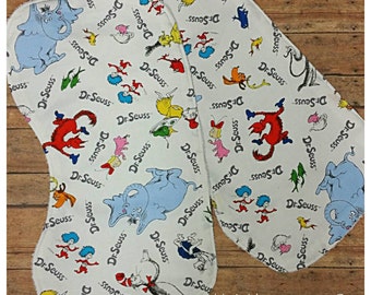 Dr Seuss themed contoured burp cloth, Unisex burp cloth, Expecting announcement gift, Set of burp clothes, Absorbent burpies,  Babyshower