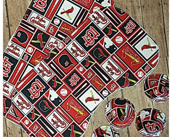 St Louis Cardinals contoured burp cloth, Pee-pee tee-pees, Set of burp clothes, Wee wee wig wams, Sprinkle tents, Babyshower gift idea