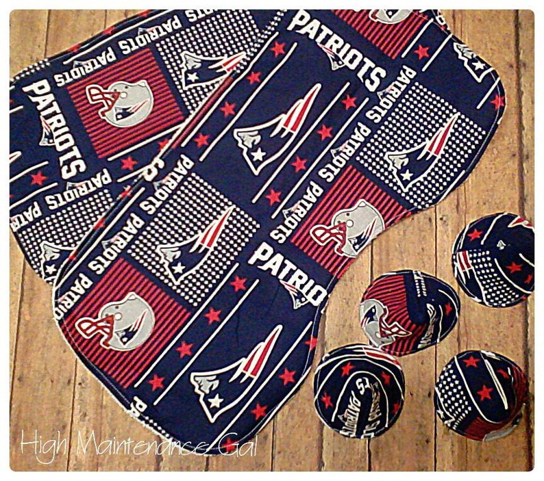 New England patriots contoured burp cloth, Pee-pee tee-pees, Sprinkle tents, Cotton burpies, Expecting dad gift, Babyshower gift idea 