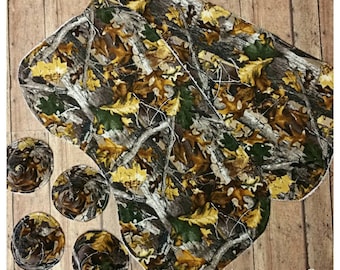 Camouflage burp cloth, Pee-pee tee-pees, Set of burp clothes, Wee wee wig wams, Babyshower gift idea, Expecting dad gift, Baby burpies