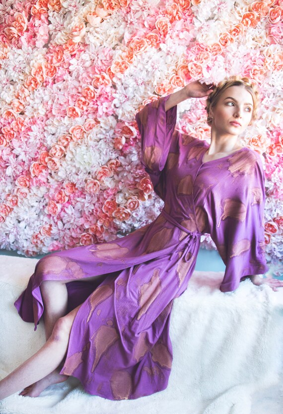 Long Fuschia Knit Kimono Wrap Dress with Gold Metallic Splatter NEW Ballerina Wrap One Size Kimono Robe Midi dress Summer dress Long Fuschia Knit Kimono Wrap Dress with Gold Metallic Splatter NEW Ballerina Wrap One Size Kimono Robe Midi dress Summer dress
